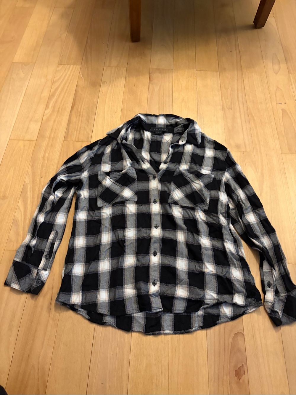 Sanctuary Black and White Plaid Button-Front the city Shirt med